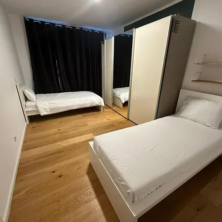 Altstadt - 80 Qm - 6 Bis 7 Betten Apartment